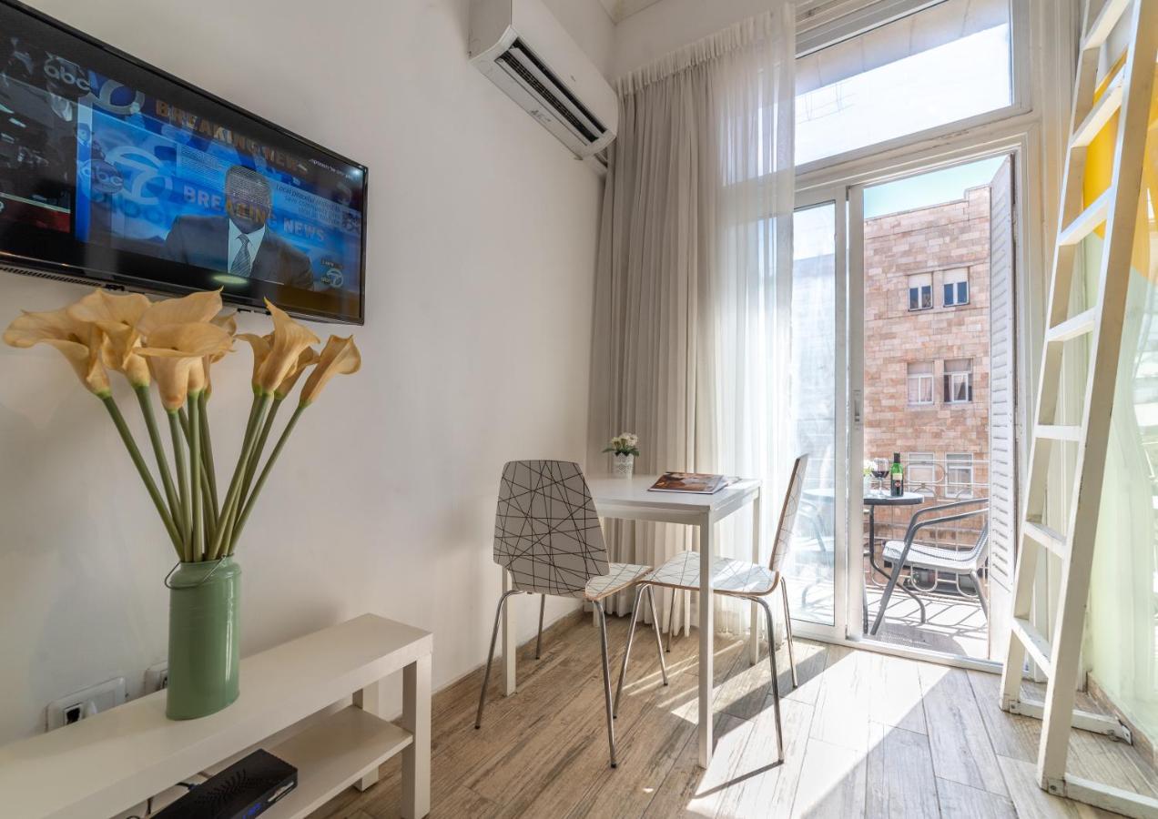 Paamonim Studios (Adults Only) Jerusalem Exteriör bild